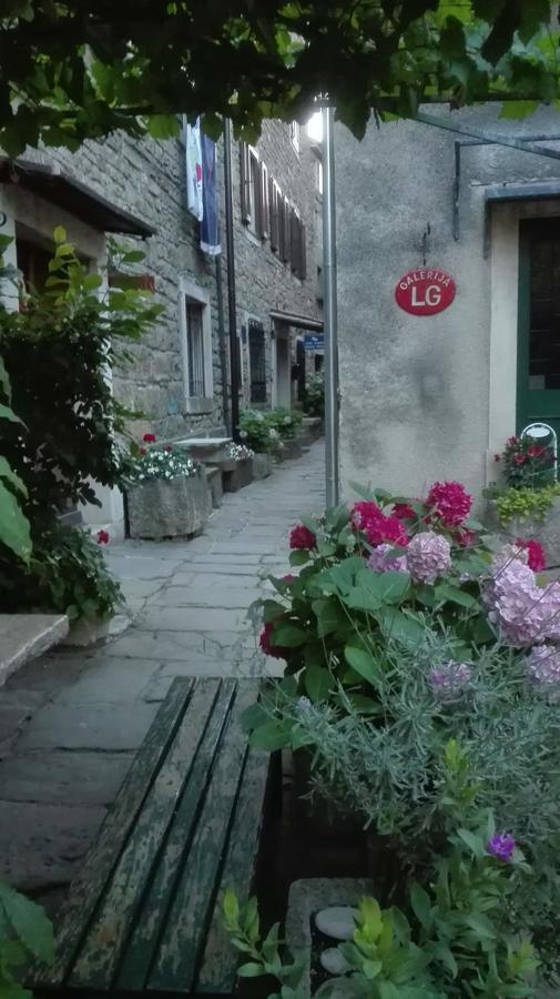 Rooms Svalina (Adults Only) Grožnjan Exterior foto
